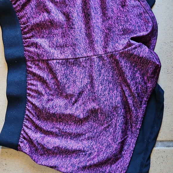 Icyzone Womans Athletic Shorts Built In Biker Shorts Size M - Picture 8 of 8